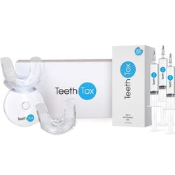 Sada na bělení zubů TeethTox s bělícím gelem a LED světlem pro bezbolestné, ale účinné bělení zubů. 3x 10 ml bělícího gelu + LED světlo. Sensilab